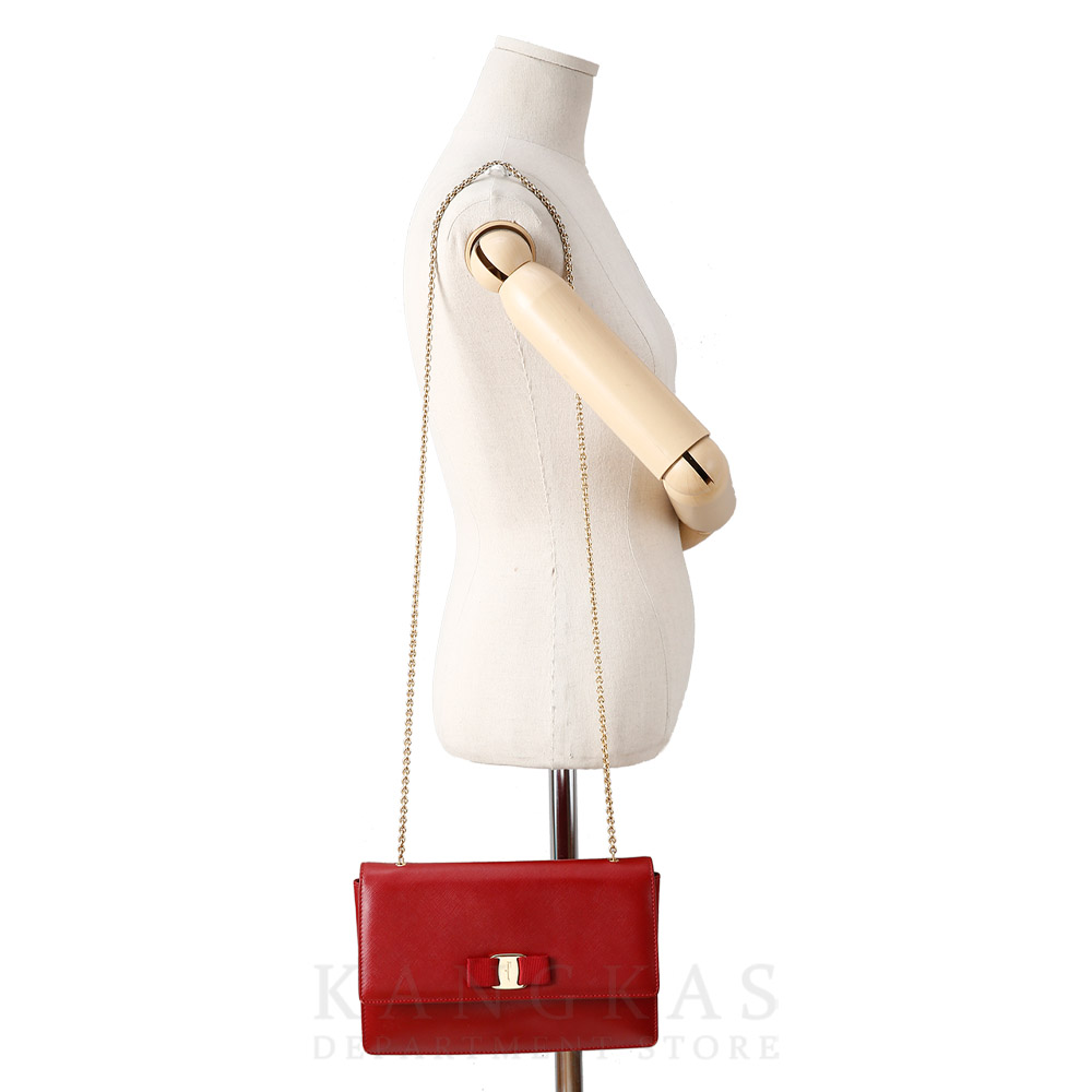 FERRAGAMO(USED)페레가모 바라리본 체인 플랩백
